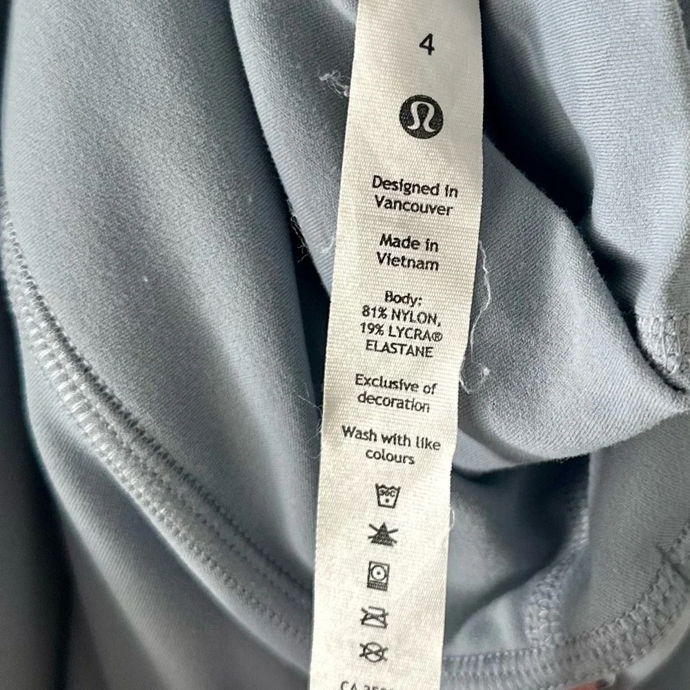 Lululemon High-Waisted Leggings - Pwbe Powder Blue Size 4 - Picture 9 of 13